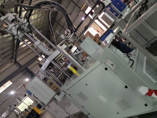 176 Cm3 理論的なショットボリューム 歯科フロス 垂直プラスチック注射鋳造機 55T 12kW