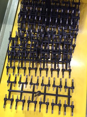 55T垂直プラスチック注射鋳造機 1.8Tエジェクター力のための40mmスクリュー直径