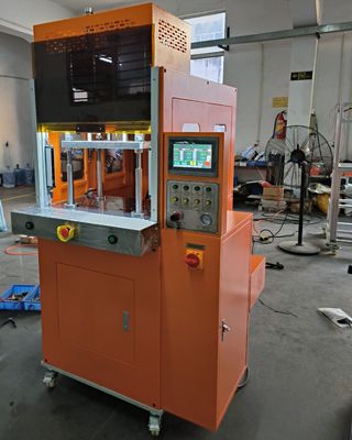 製造工場用 低圧注射型機 JTT-100-DLZ