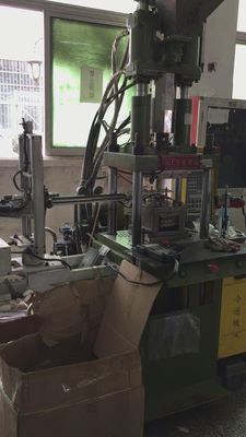 15T コンパクト インジェクション 鋳造機 垂直 簡単に操作 イヤホン