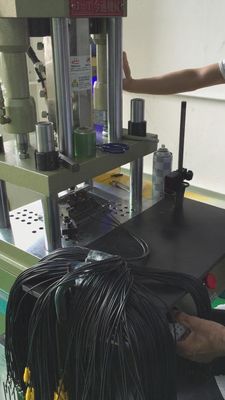 半自動垂直注射鋳造機 20T サービス後のスペアパーツ