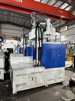 低作業テーブル 160 トンの注射鋳造機 JTTD-1600R垂直
